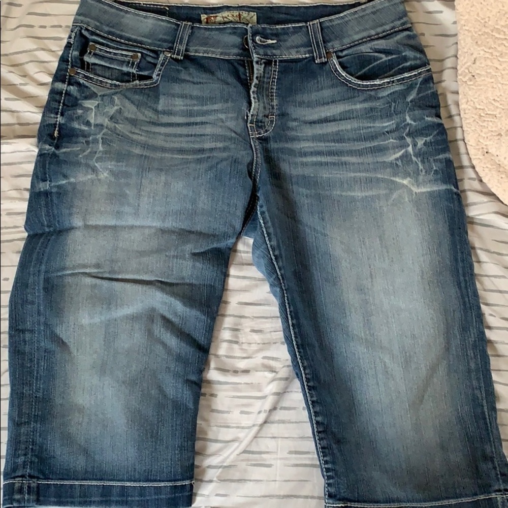 BKE Bermuda shorts